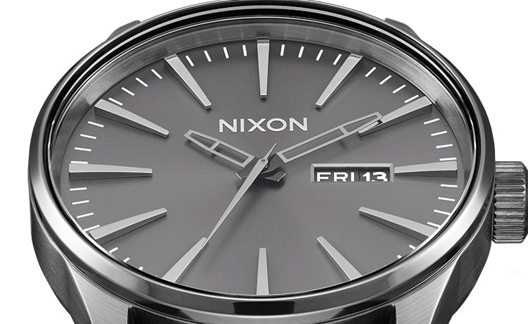 Nixon Sentry: Weekend Energy Suitable for the Office Job – Nixon US