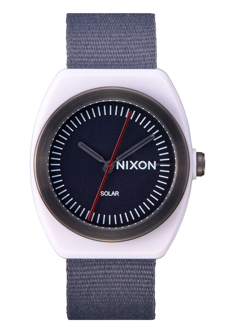 Light-Wave Watch | White / Navy | Solar-Powered & Eco-Friendly