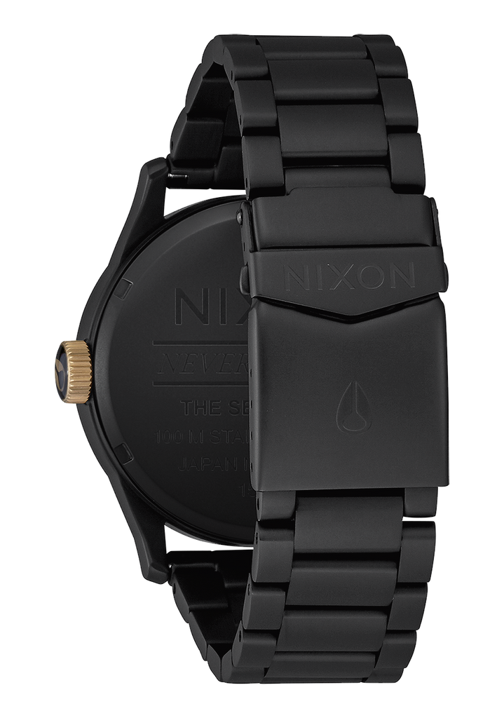 Nixon sentry ss matte 2025 black gold