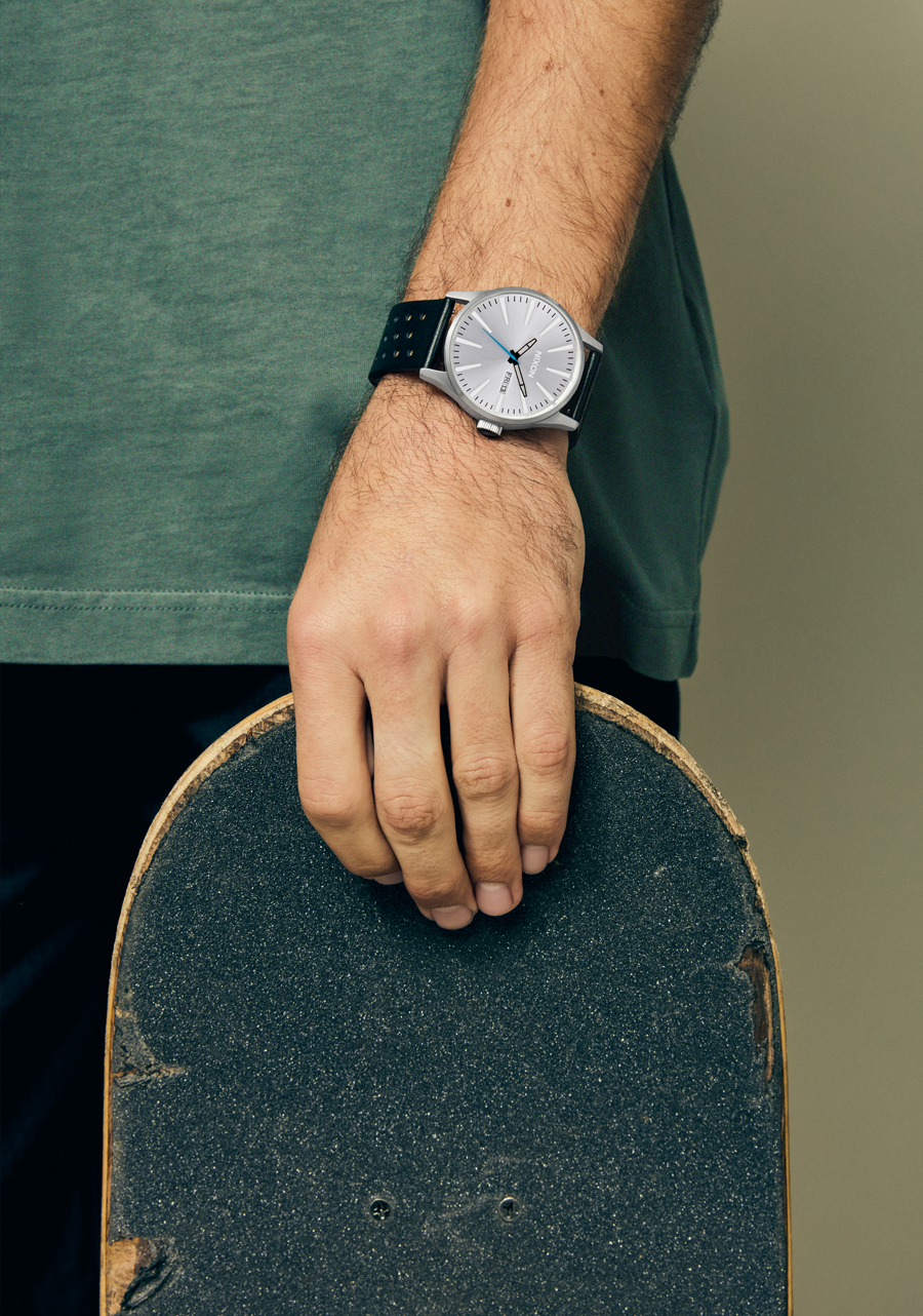 Sentry Leather Watch | Chrome / Silver Sunray / Black | Leather Sentry Leather Watch | Chrome / Silver Sunray / Black | Leather