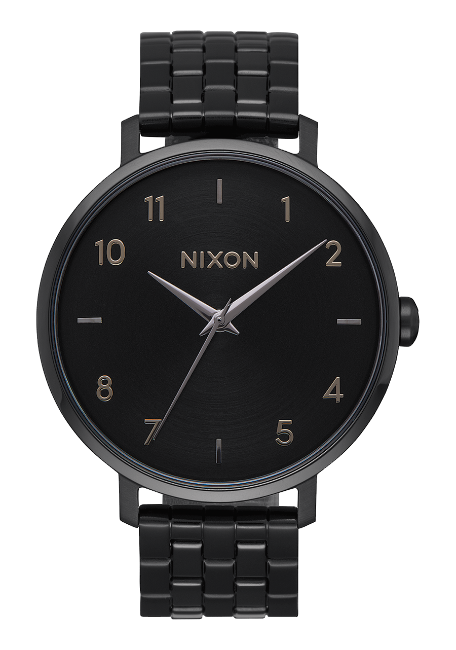 Arrow - All Black View 1