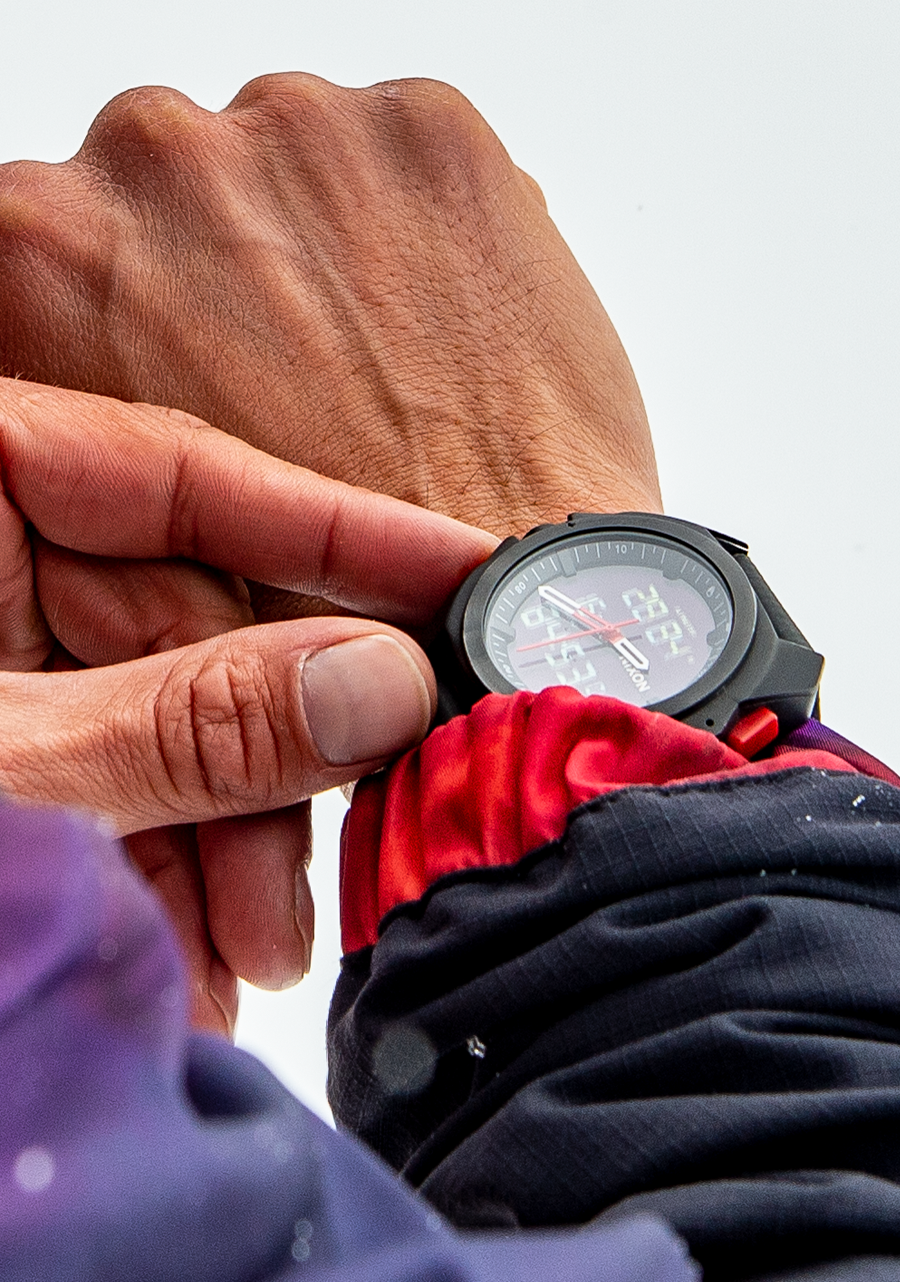 Ripley Watch | Black / Red | Ana-Digi – Nixon US