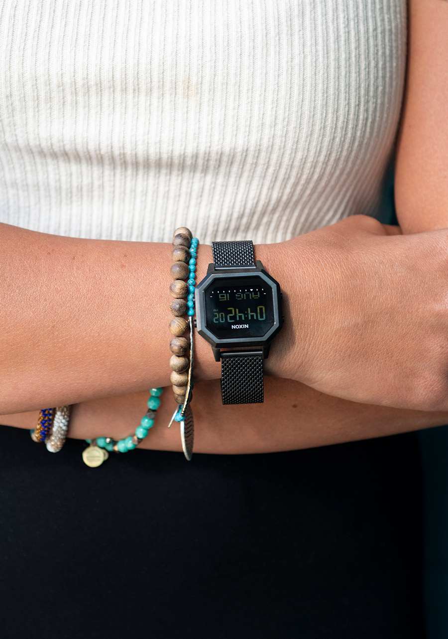 Siren Milanese Watch | All Black | Digital – Nixon US Siren Milanese Watch | All Black | Digital – Nixon US