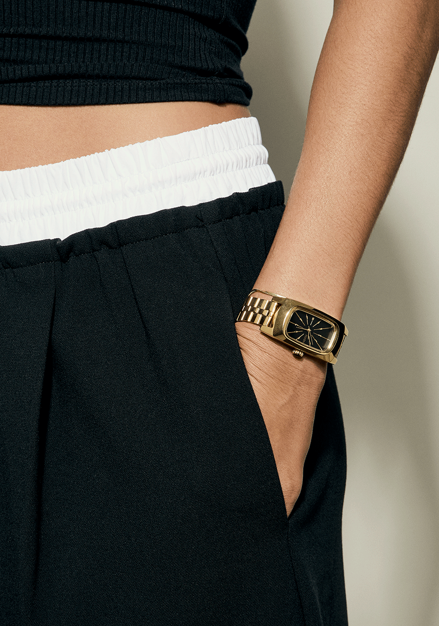 Frankie Watch | Mid Century / Gold / Black | Rectangle Stainless Frankie Watch | Mid Century / Gold / Black | Rectangle Stainless