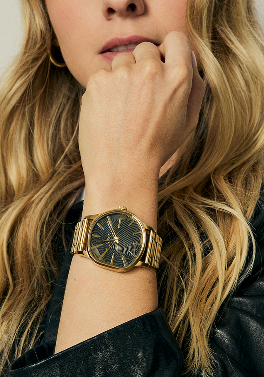 Sentry Wobble Watch | 4th Dimension Gold / Black | Stainless