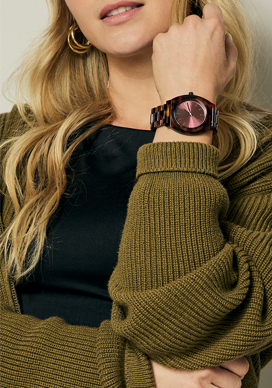 Time Teller Acetate Watch | Tortoise / Oxblood | Unisex Acetate Time Teller Acetate Watch | Tortoise / Oxblood | Unisex Acetate