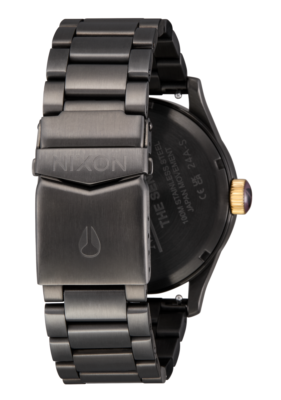 Nixon the sentry 100m stainless steel discount