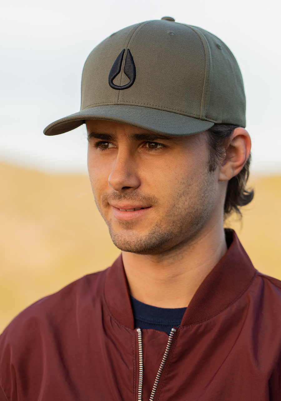 ペトロールズ DELUXE キャップ Deep Down Flexfit Athletic Fit Hat | Dark Olive – Nixon US