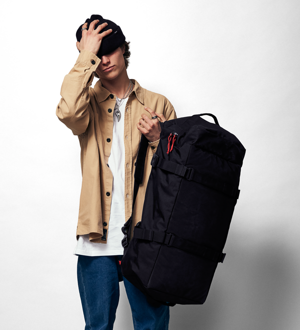 Escape 60L Duffel Bag II | Black – Nixon US Escape 60L Duffel Bag II | Black – Nixon US